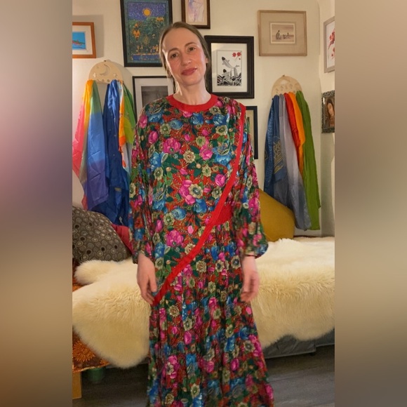 Diane Freis Dresses & Skirts - EUC True Vintage 1980s Diane Freis 100% Silk Bright Floral Maxi Dress